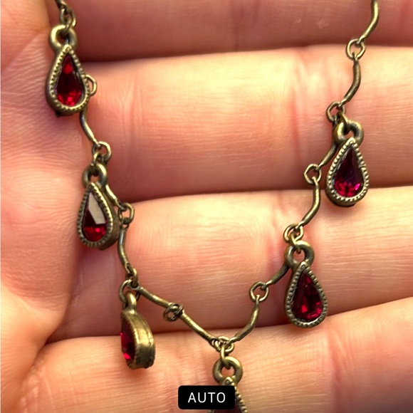 Exquisite faceted red rhinestones on copper setting- vintage! - Picture 3 of 9